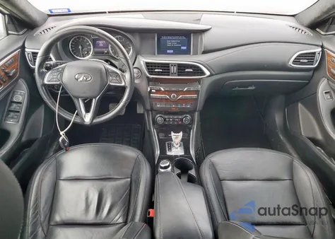 2017 Infiniti Qx30 Base z USA, uszkodzony, nr VIN SJKCH5CR0HA036528